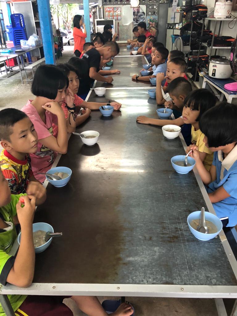 children having happy meal