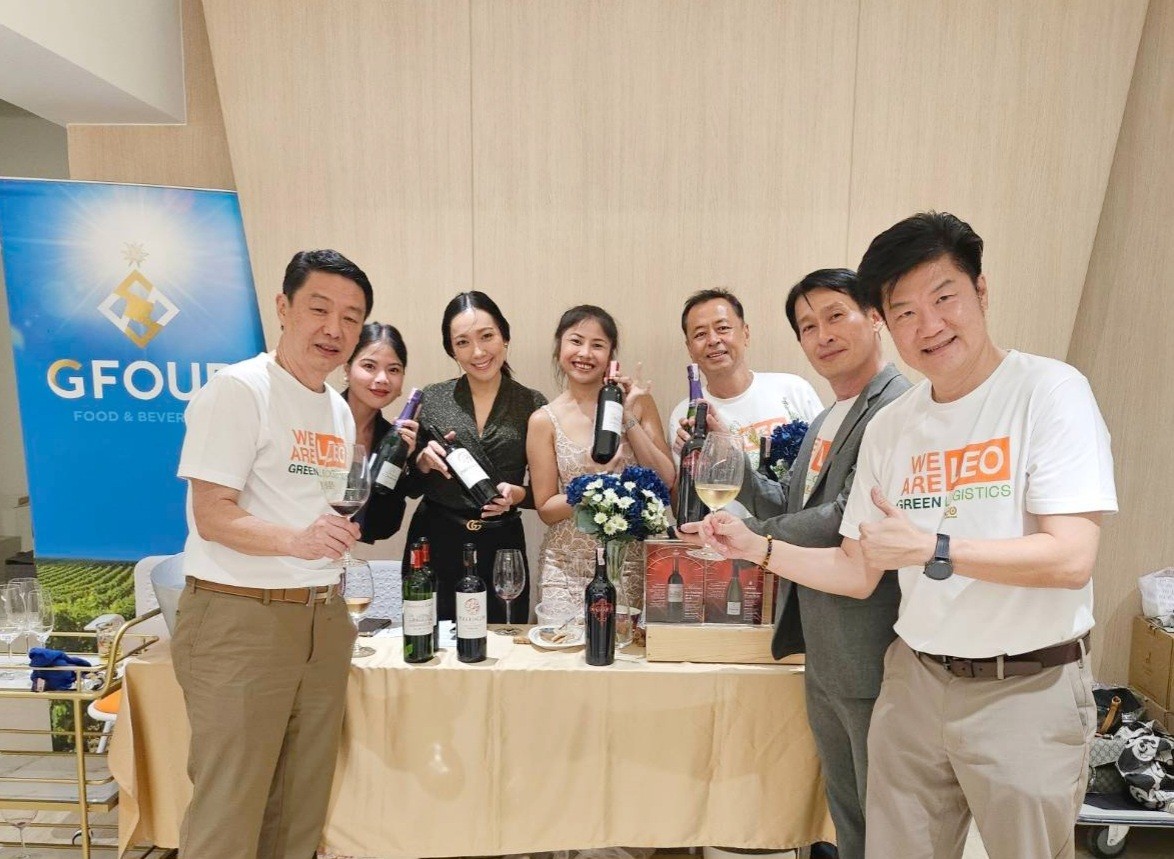 LINE_ALBUM_Leo Global 24Sep_240925_12