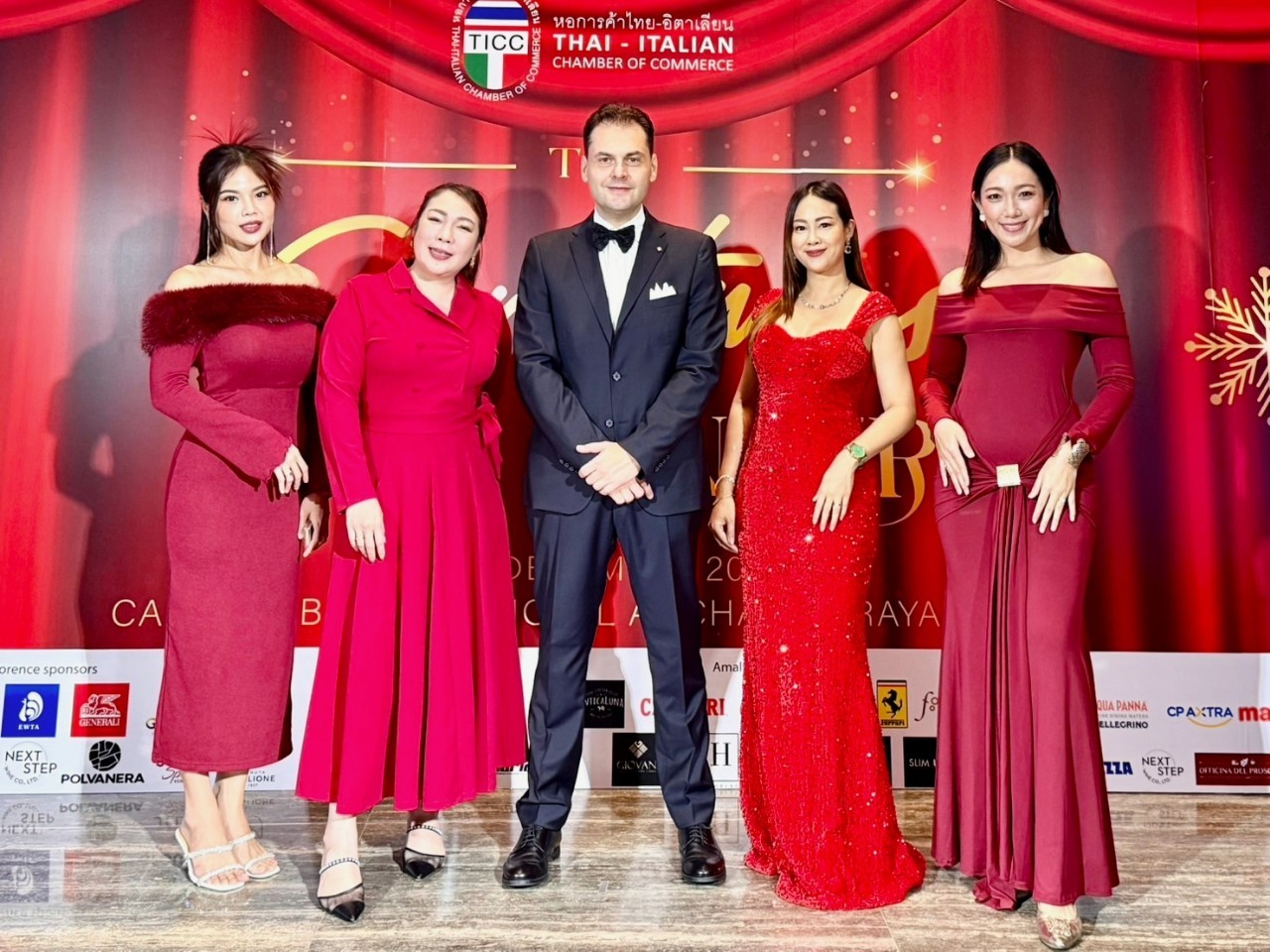 LINE_ALBUM_TICC Christmas Gala Dinner @Capella_241213_31