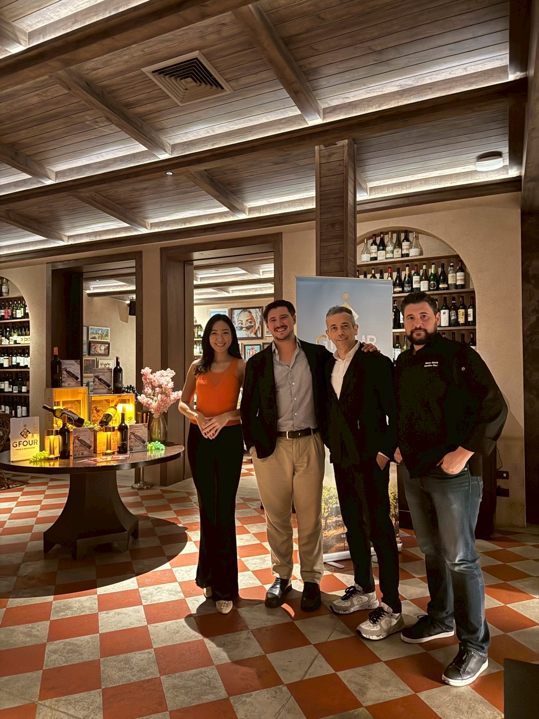 LINE_ALBUM_Primosic at Opera_250905_6