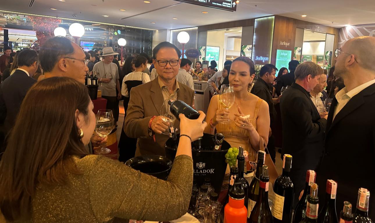 552823655_1385770500218416_3636079815000005489_n