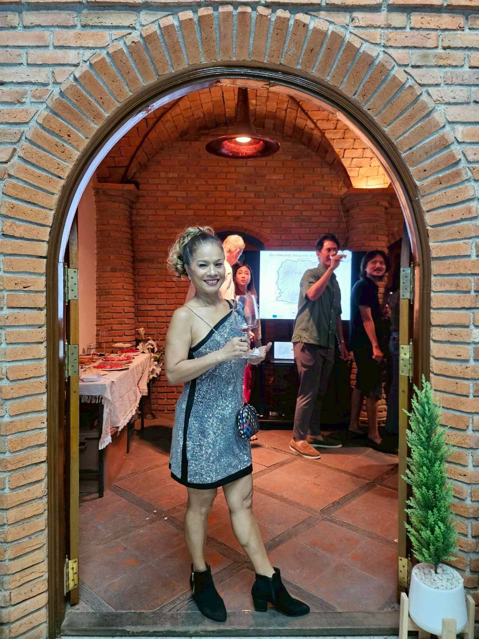 LINE_ALBUM_Casanova di Neri Wine Tasting @Gfour_260408_27